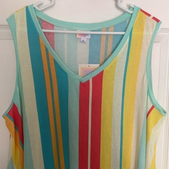NWT LulaRoe Multi-Color Tank Top Size XL - Picture 3 of 9